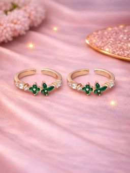 White Velvet - Gold Verdelle Bloom Adjustable Toe Ring -925 Silver