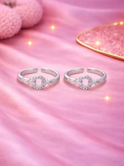 White Velvet - Emerald Duo Adjustable Toe Ring-925 Silver