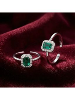 White Velvet - Emerald Halo 925 Silver Adjustable Toe Ring