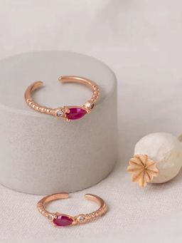 White Velvet - Ruby Drop 925 Silver Adjustable Rose Gold Toe Ring