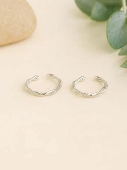 White Velvet - Twist Grace 925 Silver Adjustable Toe Ring