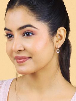 White Velvet - Blossom Whisper Earrings - 925 Silver