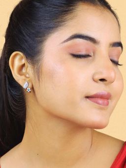 White Velvet - Verdant Whisper Earrings - 925 Silver