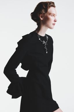 H&M - Women Silver Flower-Detail Necklace