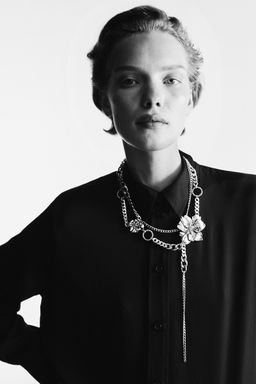 H&M - Women Silver Laye Chain Necklace