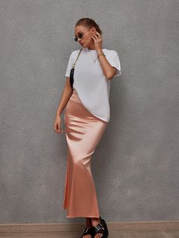 Outzidr - Peach Satin Skinny Skirt