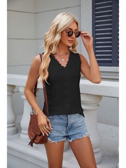 Outzidr - Black Sleeveless Scallop Neckline Top