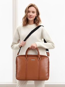 Toteteca - Womens Tan Weave Laptop Bag (Set of 2)