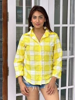 Tandul - Yellow Self Design Regular Shirt