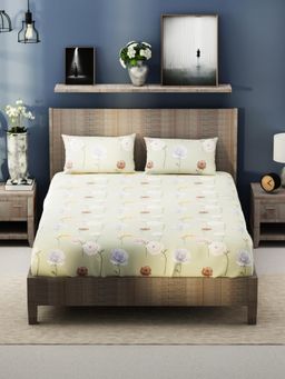 KOPA - Green Floral Bamboo Micro Bedsheet with 2 Pillow Covers (King)