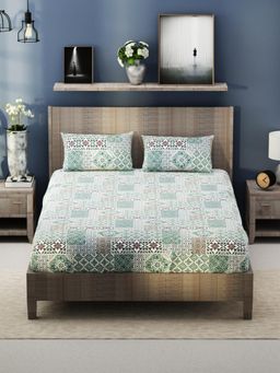 KOPA - Green Floral Bamboo Micro Bedsheet with 2 Pillow Covers (King)