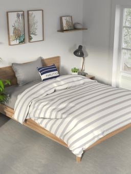 Nautica - Purple Fabric Comforter