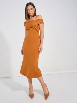 Styli - Women Rust Solid Off Shoulder Neck Bodycon Midi Dress