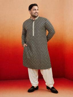 Vastramay - Men Black Embroidered Sequin Kurta with Patiala