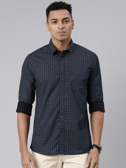 Classic Polo - Men Navy Blue Slim Fit Printed Casual Shirt