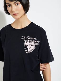 max - Women Black Oversized T-Shirt
