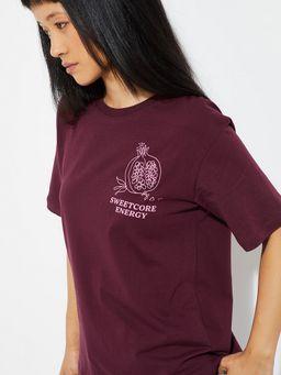 max - Women Back Red T-Shirt