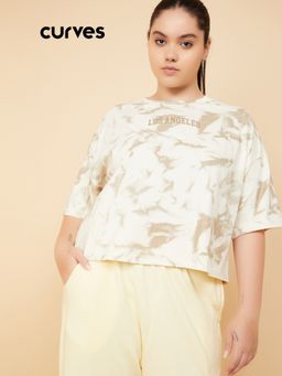 max - Women White Oversized Fit Sports T-Shirt
