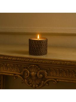 Acad Home - Flame In Bloom- Scented Candle