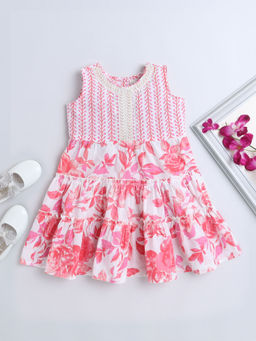 The Magic Wand - Pink Sleeveless Floral Printed Lace Design Dress
