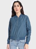 Blue color option, Currently selected
