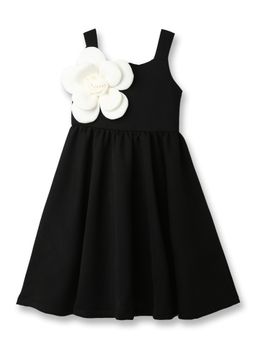 ZIP ZAP ZOOP - Black 3D White Flower Accent Sleeveless Elegant Flared Gown