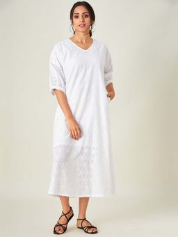 The Kaftan Company - White Embroidered Bloom Cotton Resort Dress