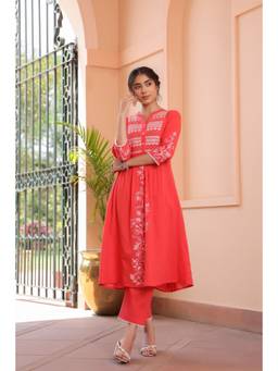 SAVI - Pink Cotton Embroidered Kurta with Pant (Set of 2)