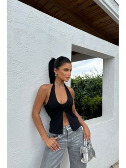 GAIIA - 3D Flower Halter Neck Crop Black Tank Top