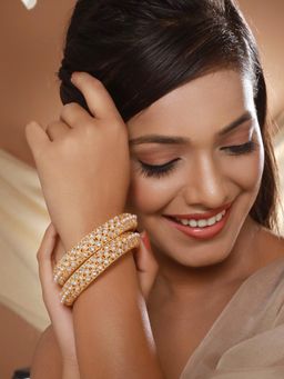 Gahan - Pack of 2 Gold-Toned Pearl Beaded & CZ Embellished Bangles