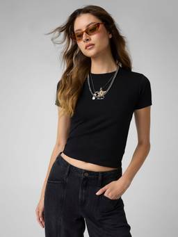 Guess - Womens Cotton Solid Black Crop T-Shirt