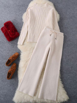 MISS MOSA BY AKANKSHA - Cream Knitted Full Sleeves Co-Ord Set