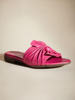 Peach Flores - Women Pink Flower Strap Flats