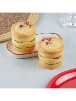 Kookee - Sandwich Ceramic Salt & Pepper Shakers Set with Tray