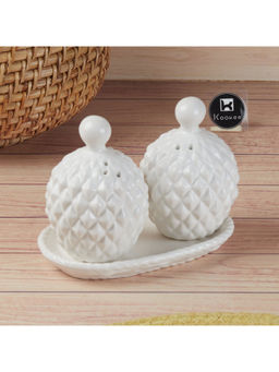 Kookee - White Ceramic Salt & Pepper Shakers Set with Tray