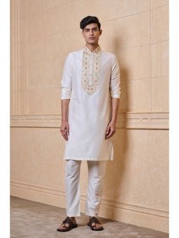 TASVA - Ivory Multi-Colour Embroidered Kurta Pant