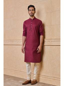 TASVA - Maroon All Over Self Textured Kurta Pant
