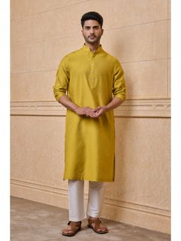 TASVA - Yellow Jacquard Kurta Pant In Jaali Pattern