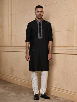 TASVA - Raven Mirror Motif Kurta Pant