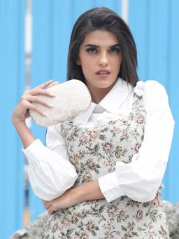 Odette - Awe-Inspiring White And Gold Clutch Bag