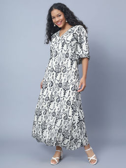 AMAGYAA - Monochrome Ethnic Motifs Printed Maxi Dress