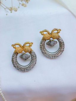 Putstyle - Dual Peacock Oxidized Silver-Gold Temple Earring
