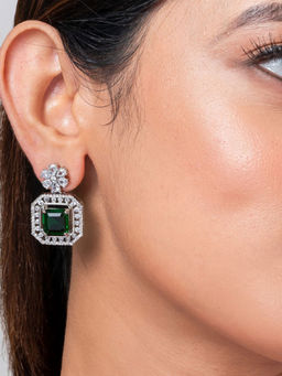 Putstyle - Eternal Green Emerald Drop Cz American Diamond Earrings