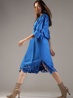 VERO MODA - Blue Schiffli Midi Skirt