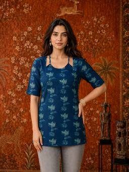 Aaghnya - Women Blue Floral Halter Neck Kurti