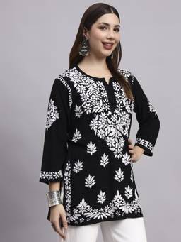 SYRISH - Black Floral Chikankari Embroidered Kurti