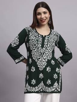 SYRISH - Green Floral Chikankari Embroidered Kurti