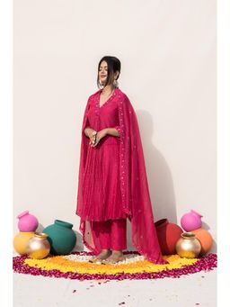 MITHI SUPARI - Pink Chameli Kurta with Pant and Dupatta (Set of 3)