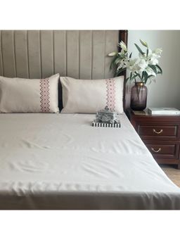 Sadyaska - Ivory Diandra Cotton Rich Bedsheet (King)