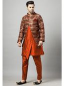 Red color option, Sold out, Currently selected